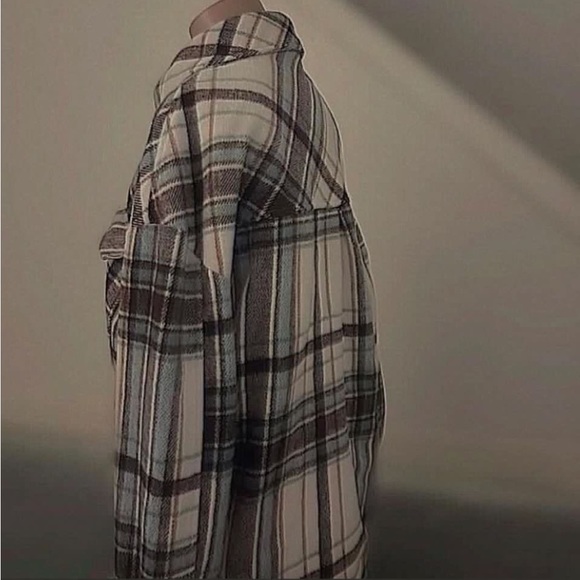 Garage plaid jacket 🧥 - Picture 2 of 2